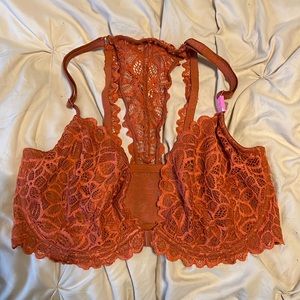 VS PINK unlined lace back bra